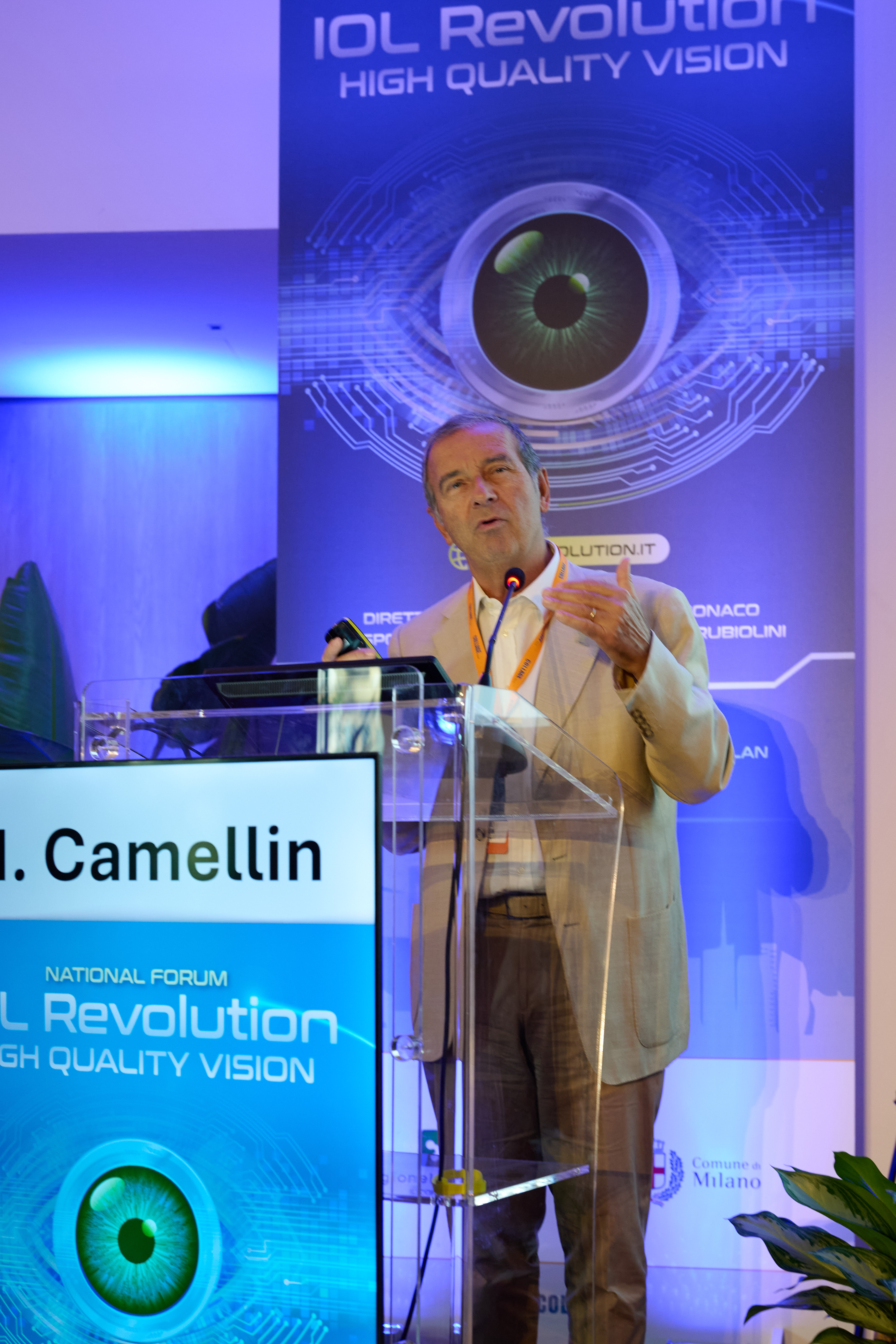 IOL Revolution Foto